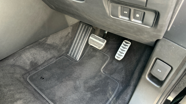 Land Rover Range Rover Evoque 1.5 P270e Edition 5dr Auto Hatchback